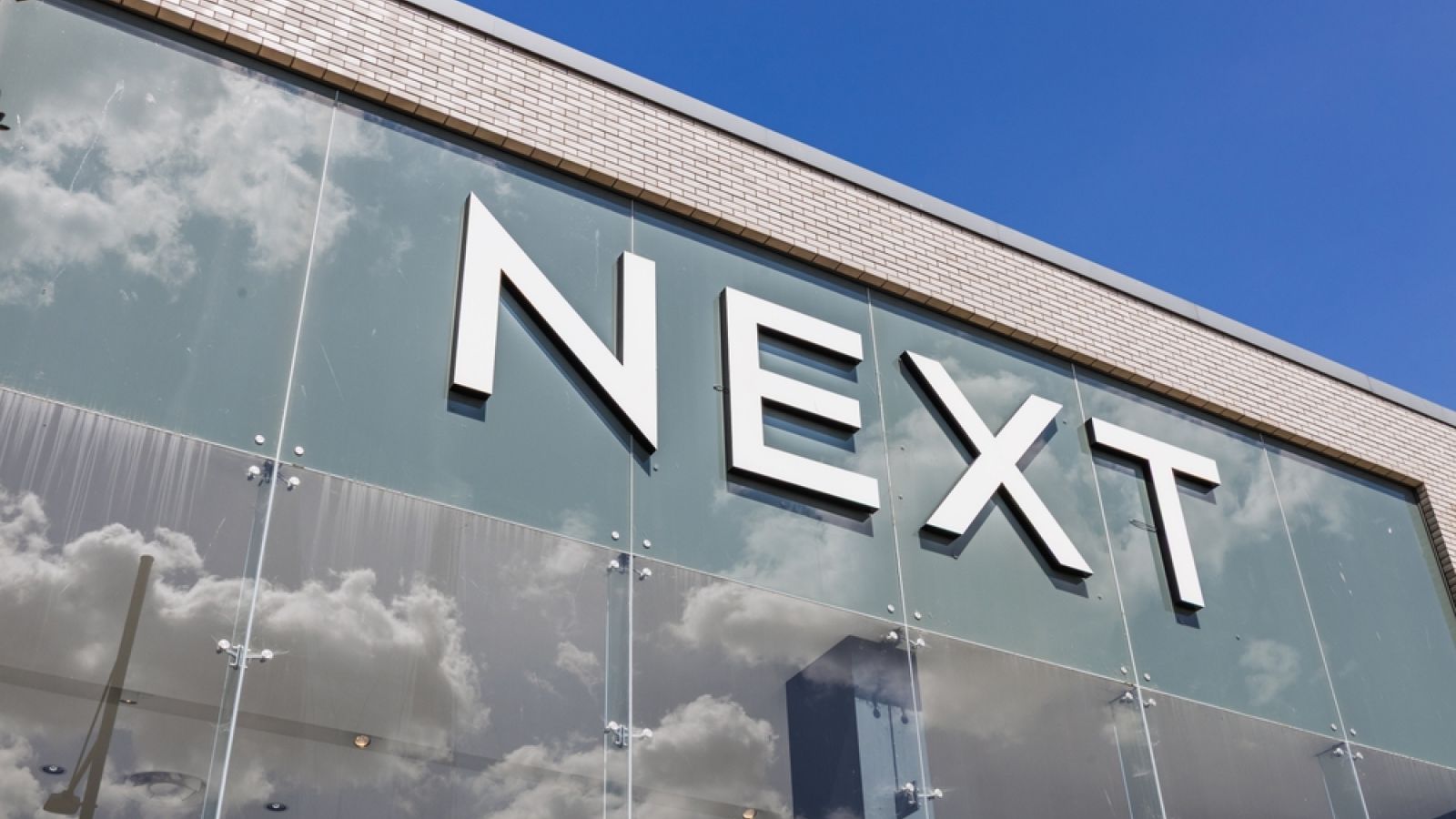 Shutterstock 2675943043