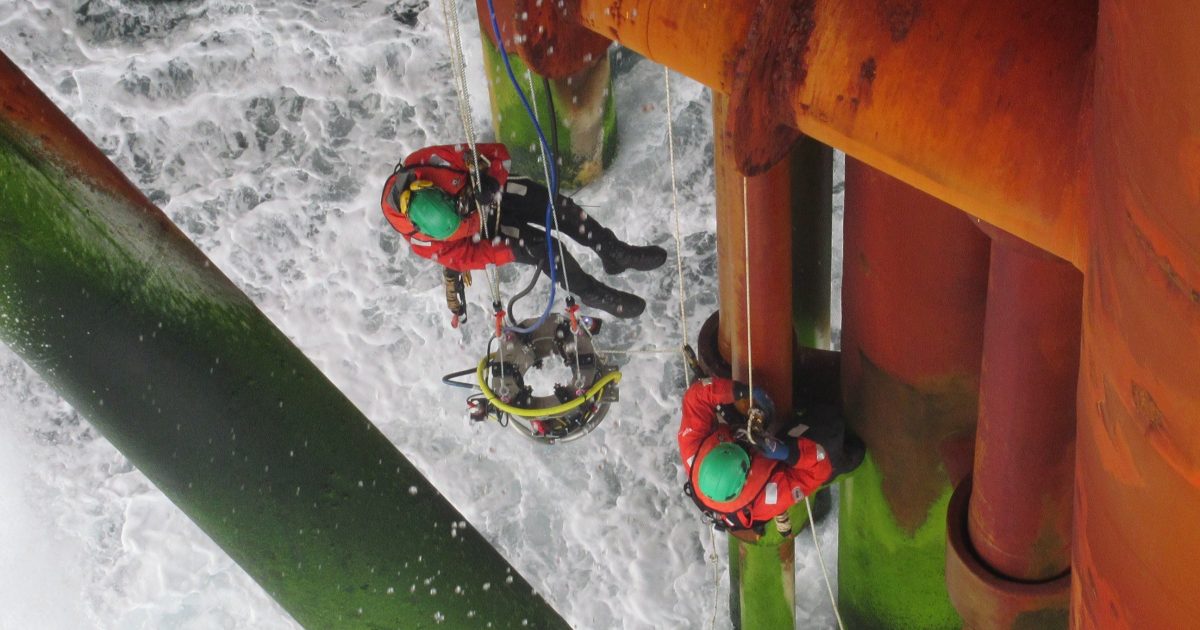 OpenGraph Image for AISUS develops bespoke Clamshell inspection tool to solve complex North Sea riser challenges