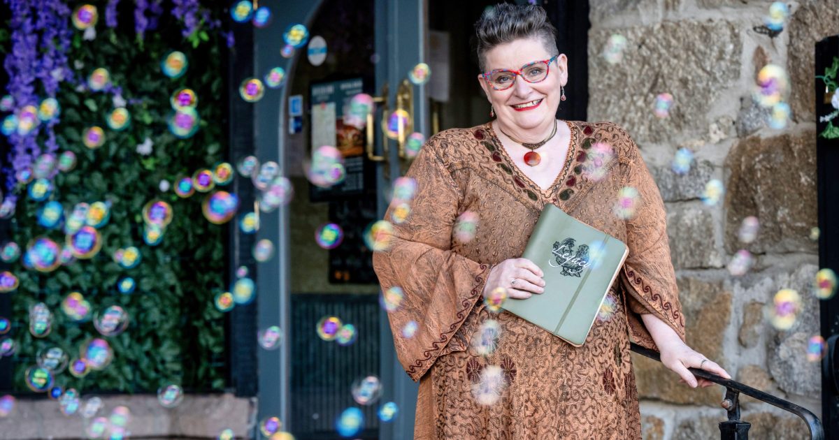 OpenGraph Image for Celebrant Isabel Lockhart celebrates four-year creative collaboration with photographer Iska Walter