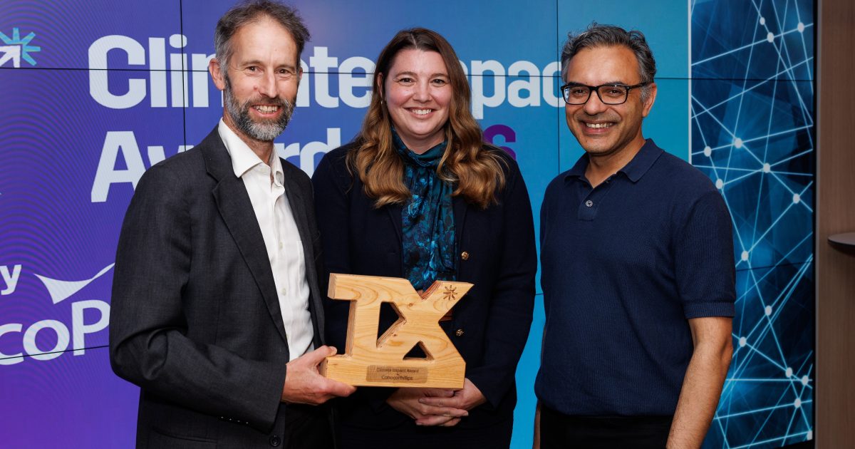 OpenGraph Image for Eight energy startups graduate from TechX Accelerator as £25,000 prize is awarded for climate impact