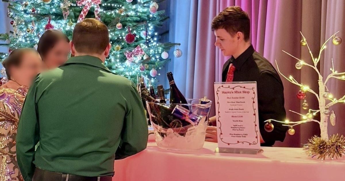 OpenGraph Image for Harry Fraser Catering kicks off its first Party Night of the season – more festive fun still to come!