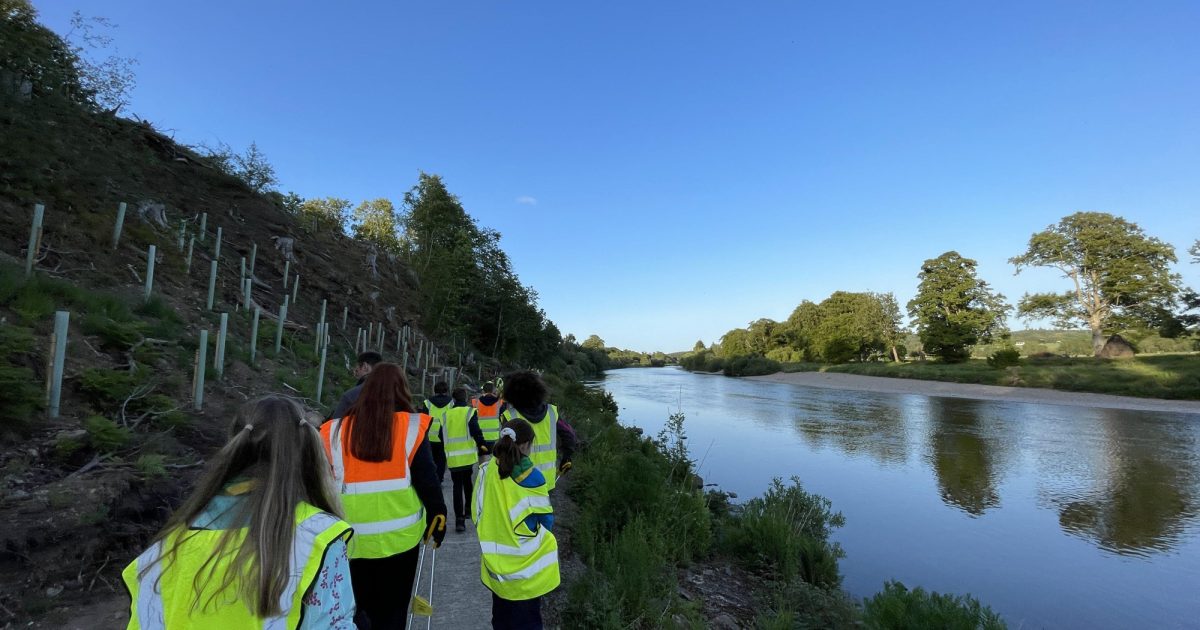 OpenGraph Image for River Dee’s first Source-to-Sea clean-up makes waves for wildlife and community