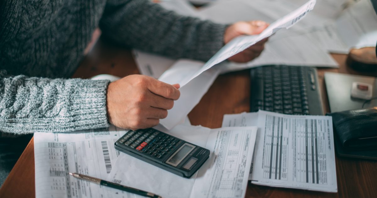 OpenGraph Image for Energy bills to fall from July under new price cap