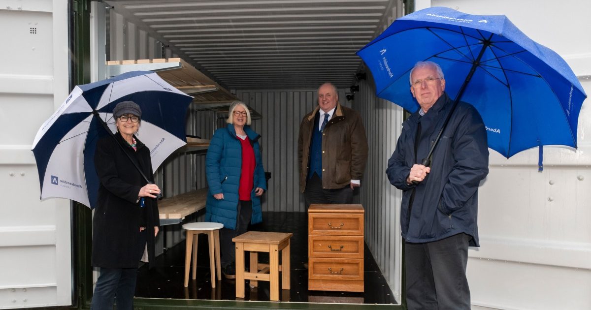 OpenGraph Image for Choose to reuse at household recycling centres