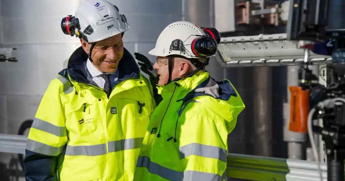 OpenGraph Image for Northern Lights is ready to receive CO2