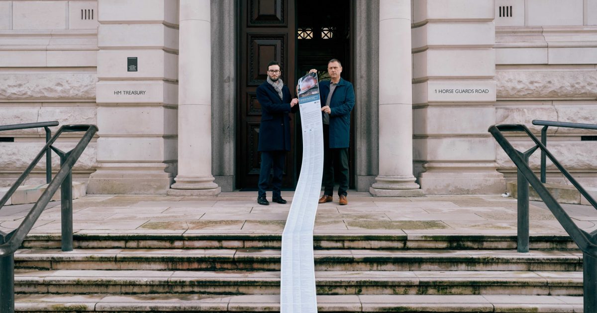 OpenGraph Image for 7,000 businesses and workers call for new North Sea tax regime