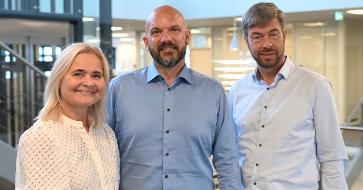 OpenGraph Image for Blue Water changes CEO