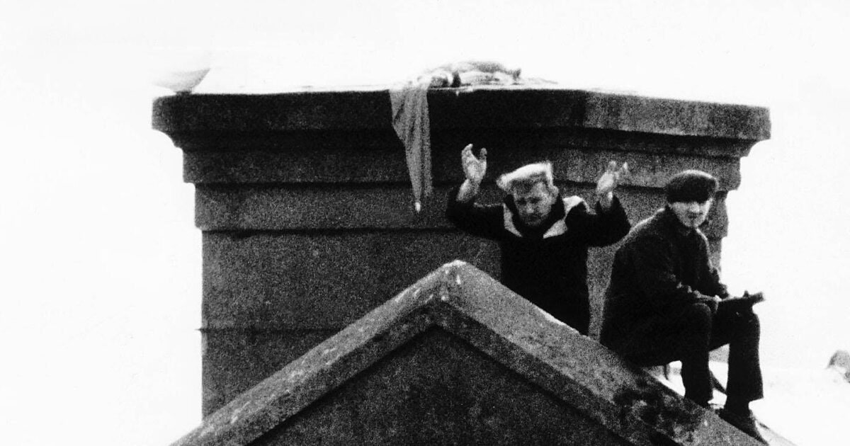 OpenGraph Image for Tributes as Peterhead Prison siege hero dies aged 93