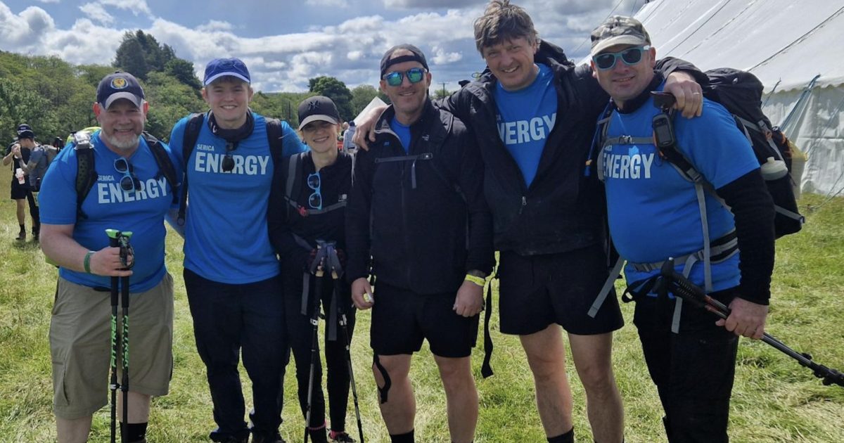 OpenGraph Image for Aberdeen oil and gas team raise £10K for Army family