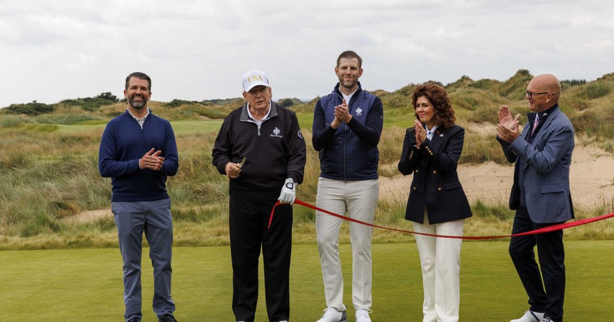 OpenGraph Image for President Trump opens "masterpiece" golf course in Aberdeenshire