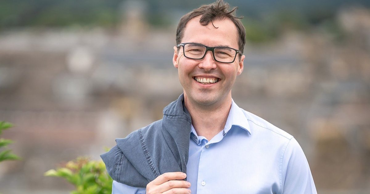 OpenGraph Image for KLT to launch first 'Ten' sales intel group in Forres