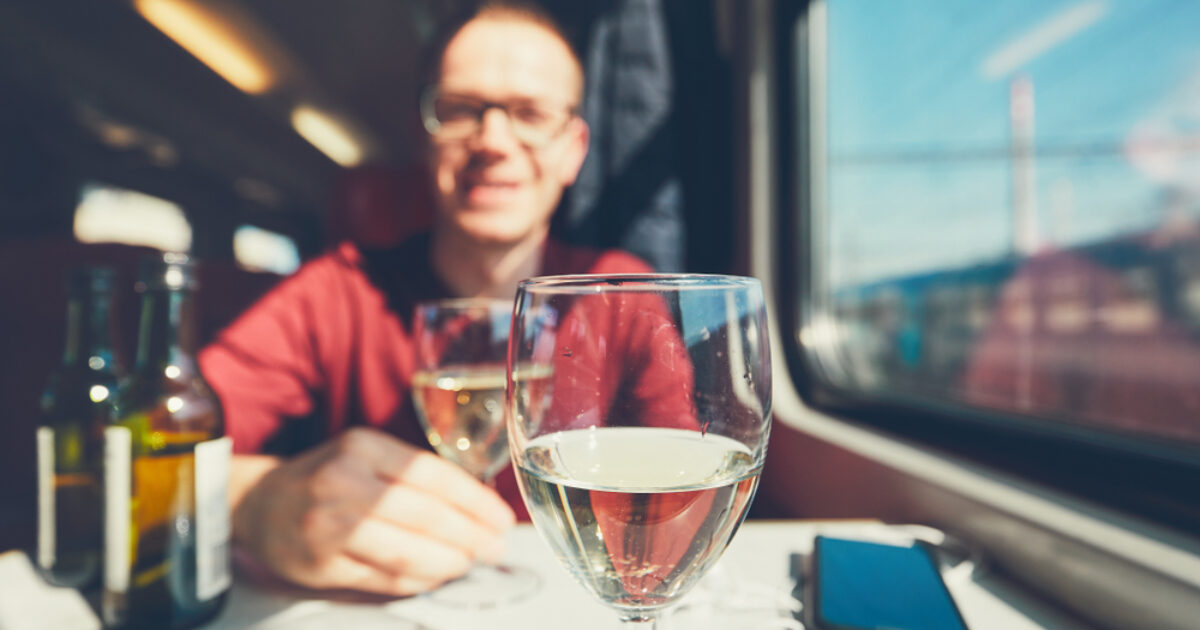 OpenGraph Image for ScotRail passengers call for an end to its alcohol ban