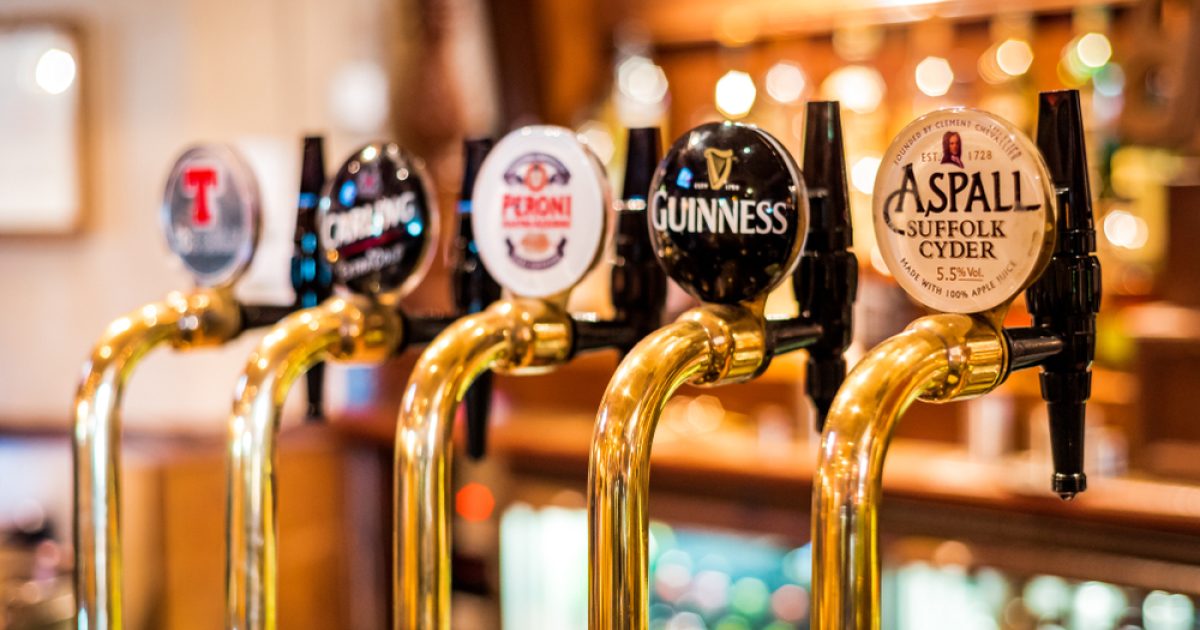 OpenGraph Image for Scottish hospitality in crisis as 75% of venues see profits fall