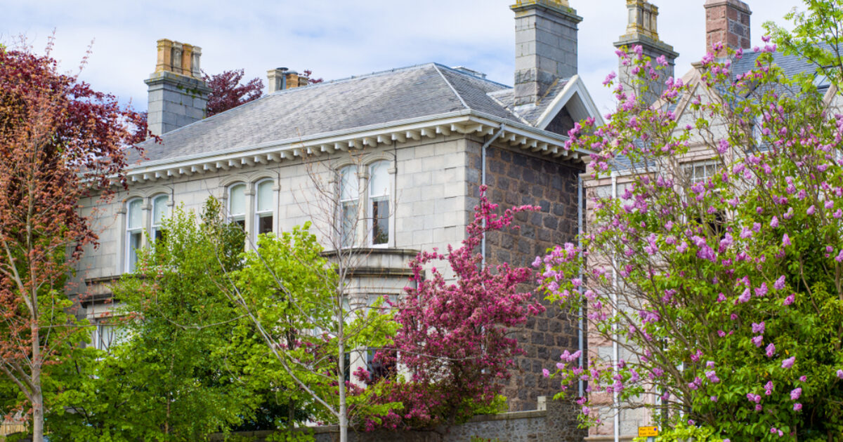OpenGraph Image for Aberdeen house prices fall as borrowing costs bite