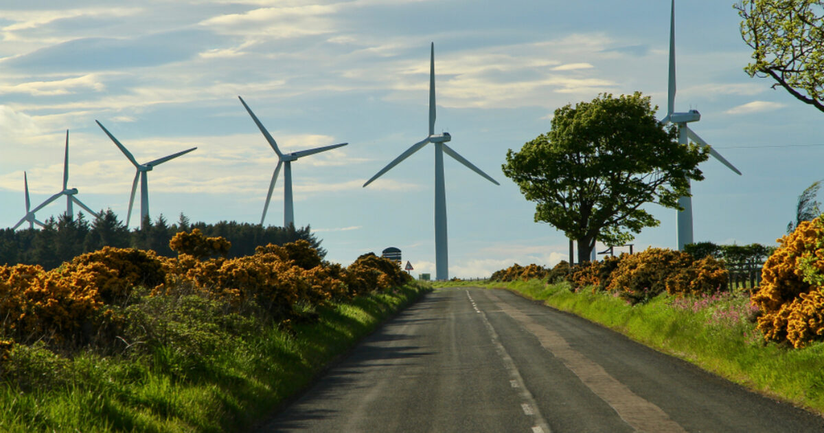 OpenGraph Image for Scottish Power to invest £12bn in UK and create 1,000 jobs