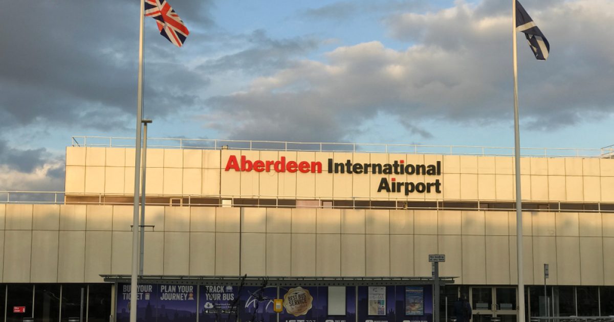 OpenGraph Image for Scottish airports back call for eco-jet fuel facility