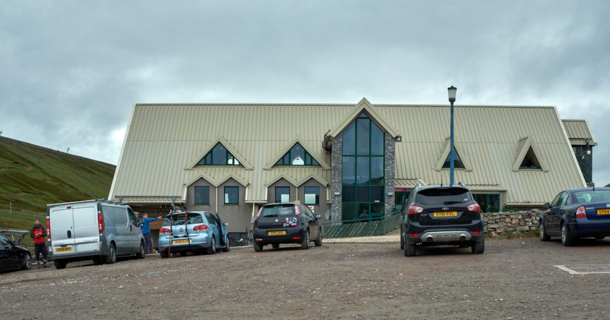 OpenGraph Image for Crowdfunding appeal saves ski centre hit by lack of snow