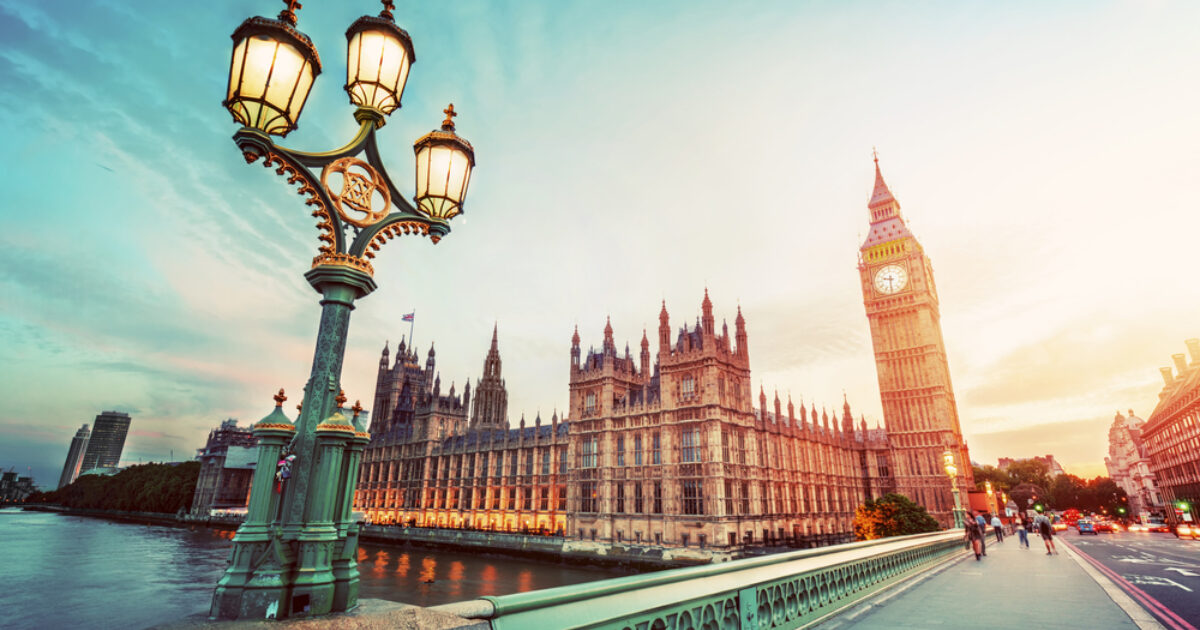 OpenGraph Image for UK Government unveils plan to slash migration by 300,000