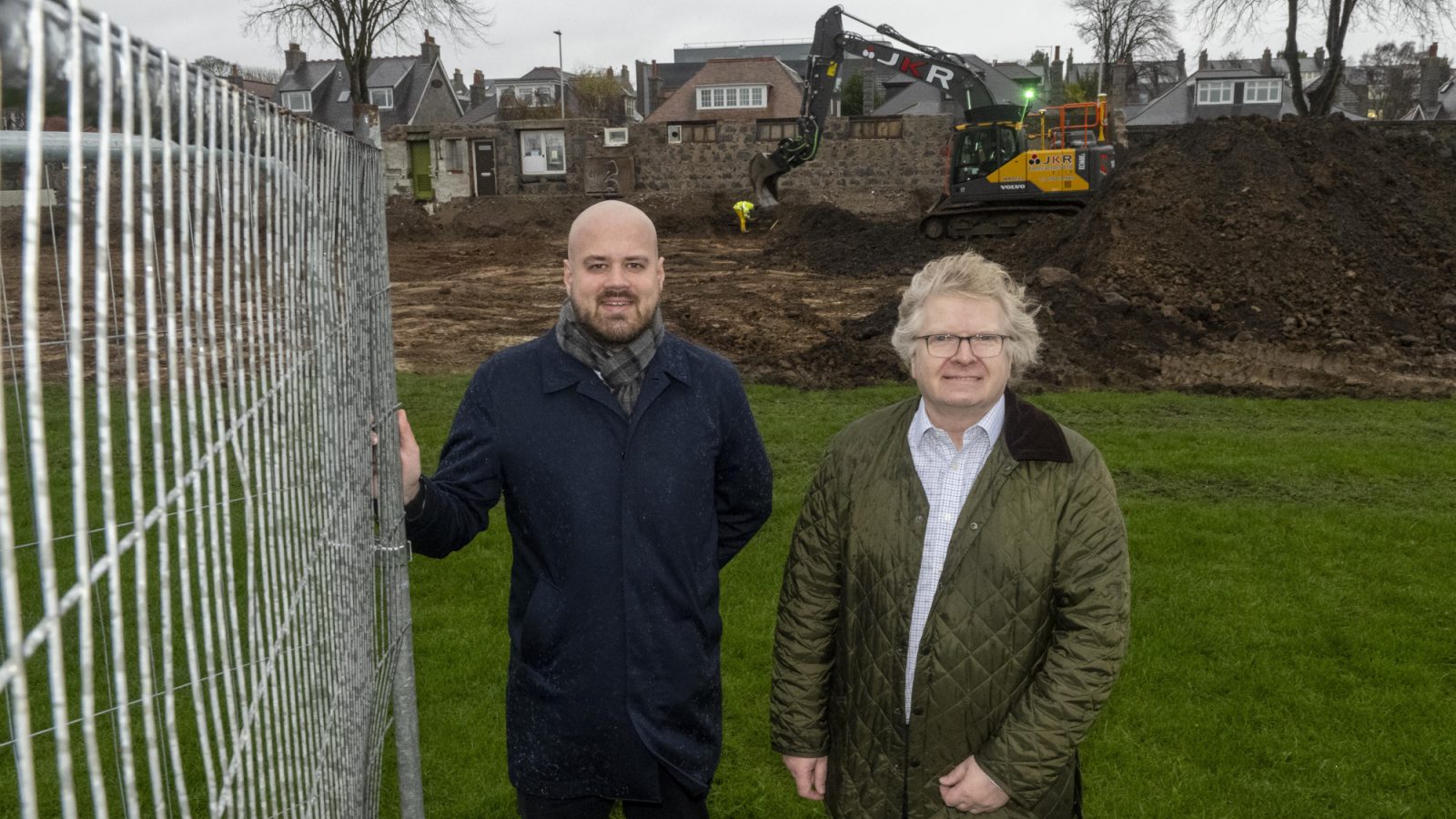 Councillors McLellan and Yuill at the site of the new pavilion