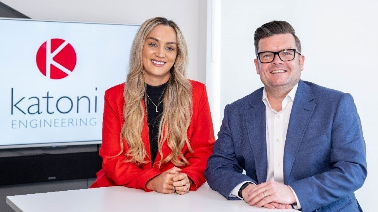 Leigh-Ann Robb (Operations Manager) and Ross MacPhail (Offshore Construction Manager)