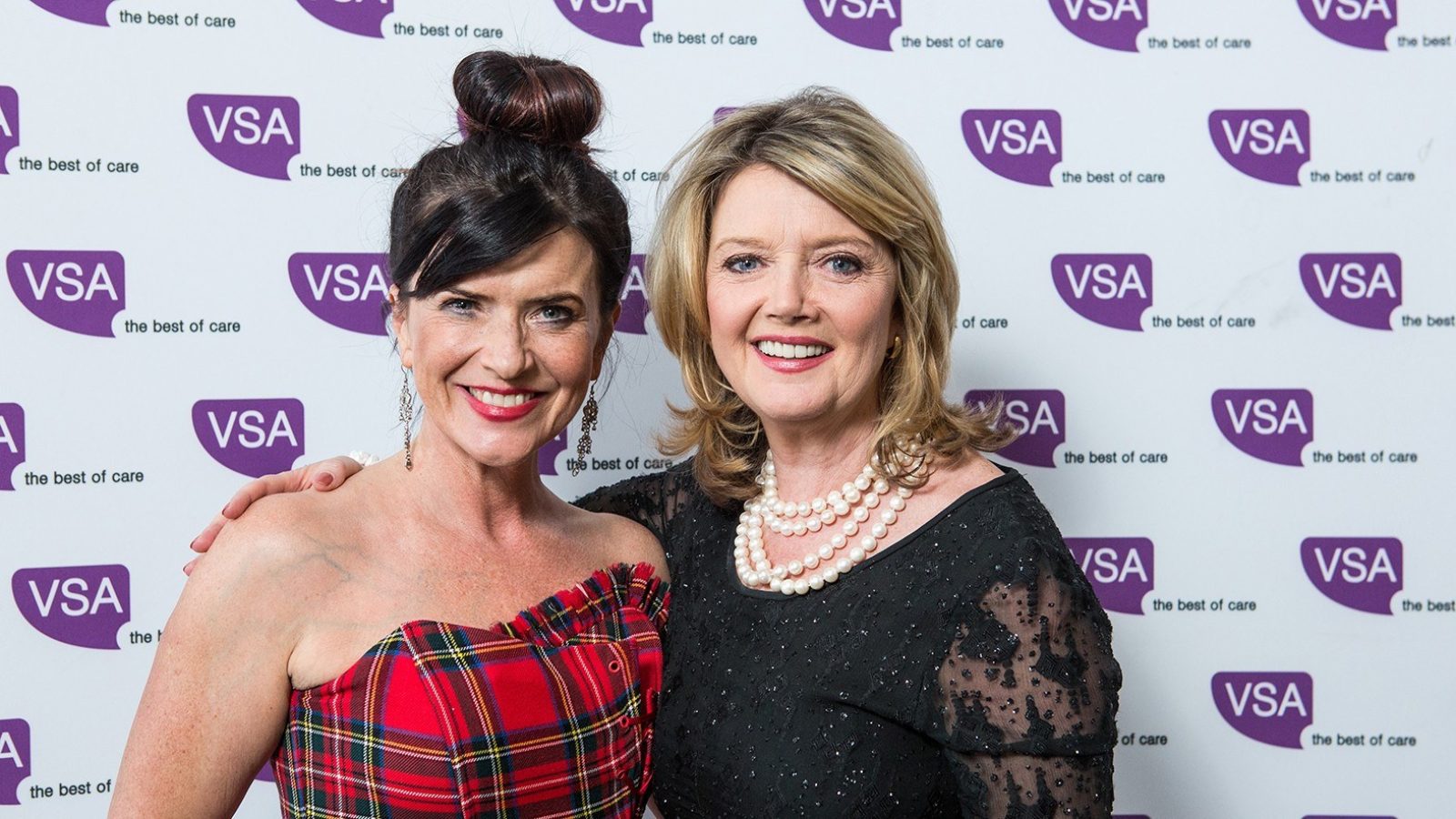 VSA’s Sing, Sing, Sing! event, co-founded by singer Fiona Kennedy and Musical Director Laura Pike, returns to Aberdeen’s Music Hall this November with a global invitation to choirs of ‘Aberdeen’.