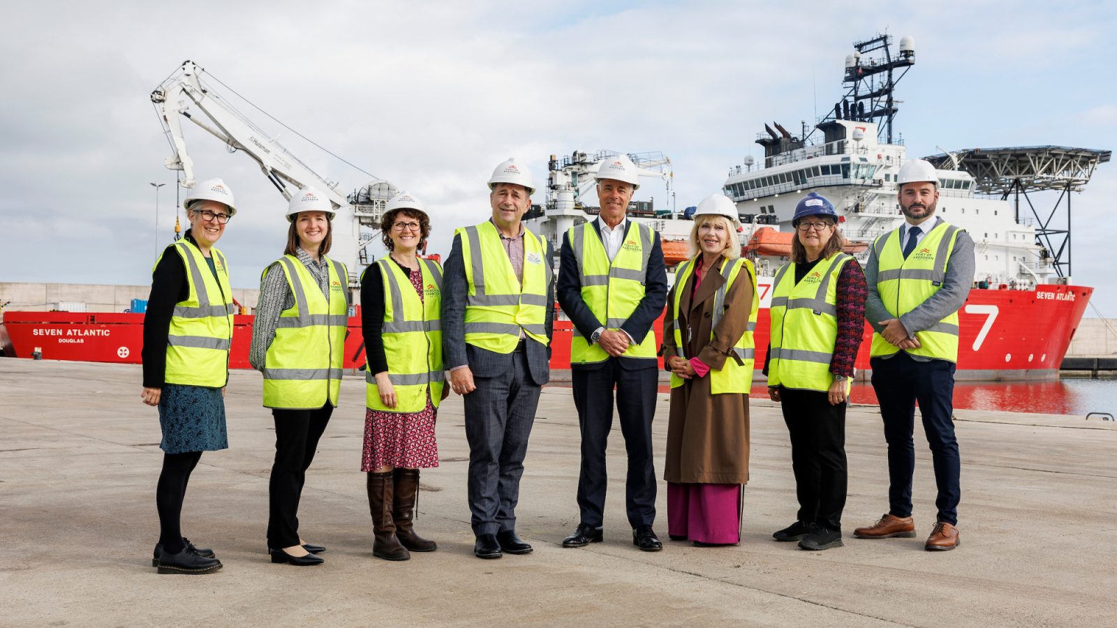 Great British Energy’s Board and senior Port of Aberdeen representatives on the quayside at Port of Aberdeen’s South Harbour