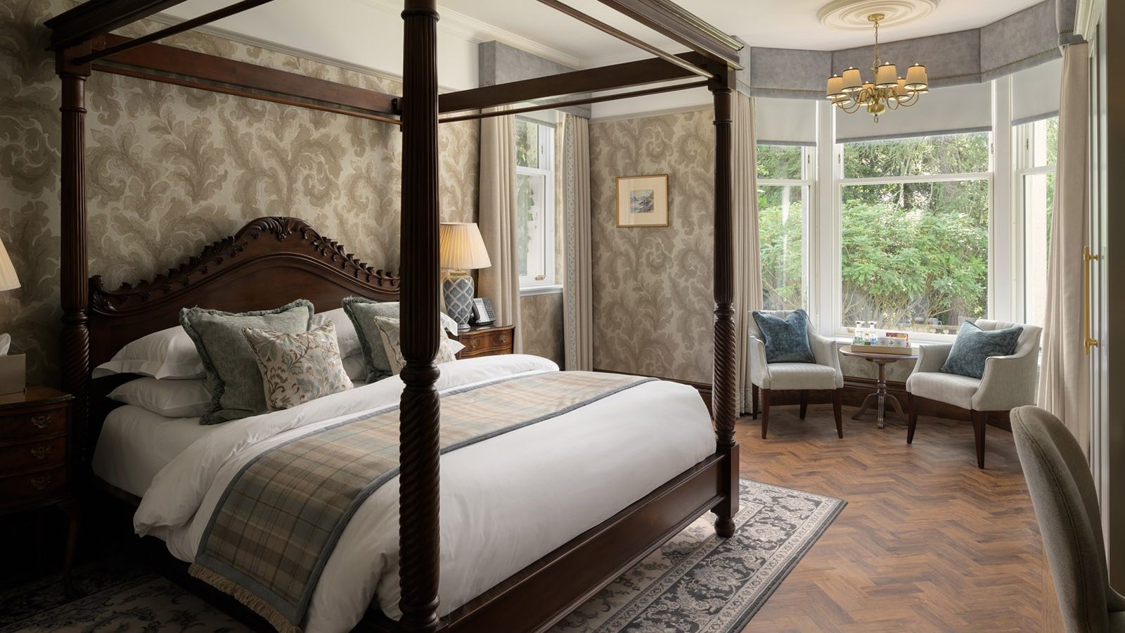 Balmoral suite