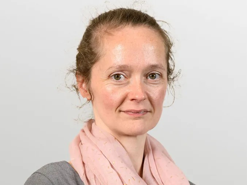 Emma Marshall Headshot