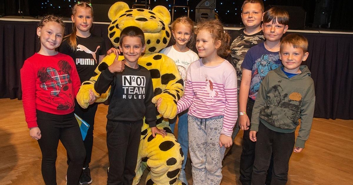 OpenGraph Image for Ukrainian youngsters have fun day out in Aberdeen