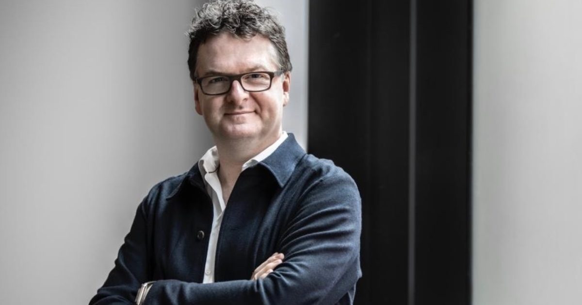OpenGraph Image for Business leader Ewan Venters talks rural economy at University event