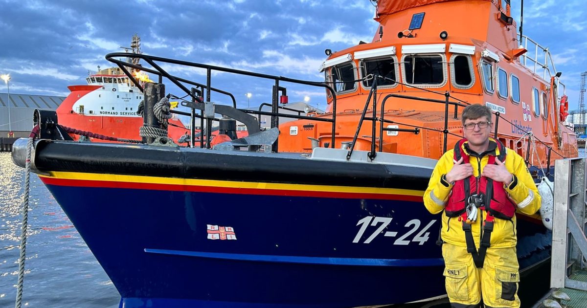 OpenGraph Image for Coxswain pass out calls for celebrations at Aberdeen RNLI lifeboat station