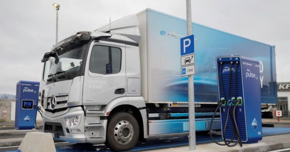 OpenGraph Image for bp pulse builds Europe’s first public charging corridor for electric trucks along major logistics route