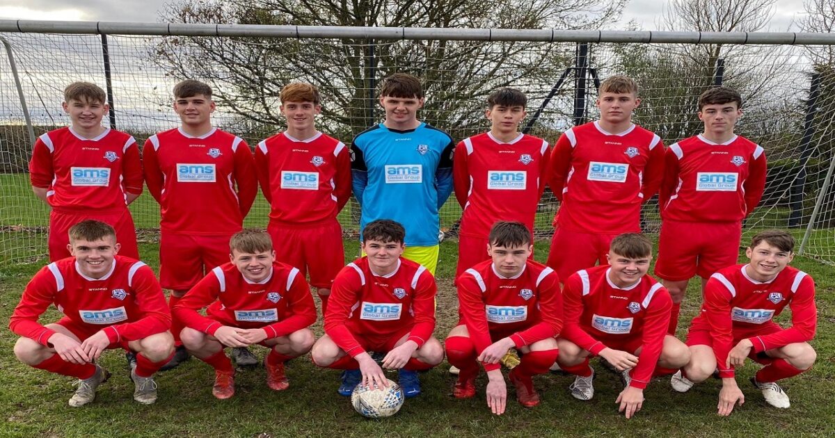OpenGraph Image for Newtonhill players pitch perfect in new kit