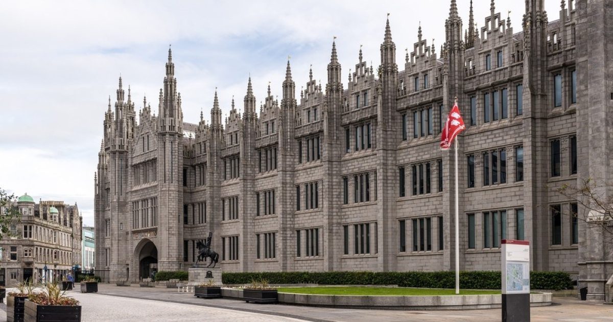 OpenGraph Image for Council Chief Executive quits to take over at Dundee University