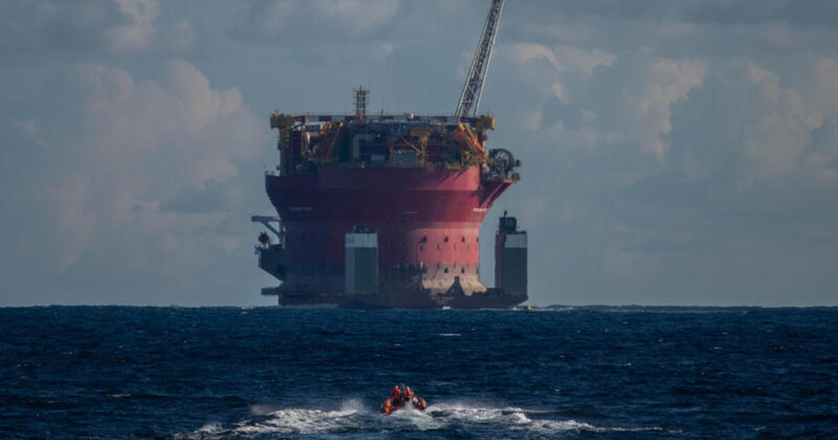 OpenGraph Image for Greenpeace protesters board North Sea-bound Shell FPSO