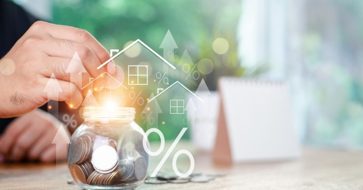 OpenGraph Image for Market Watch: Bank's mortgage warning amid threat of war and trade tensions