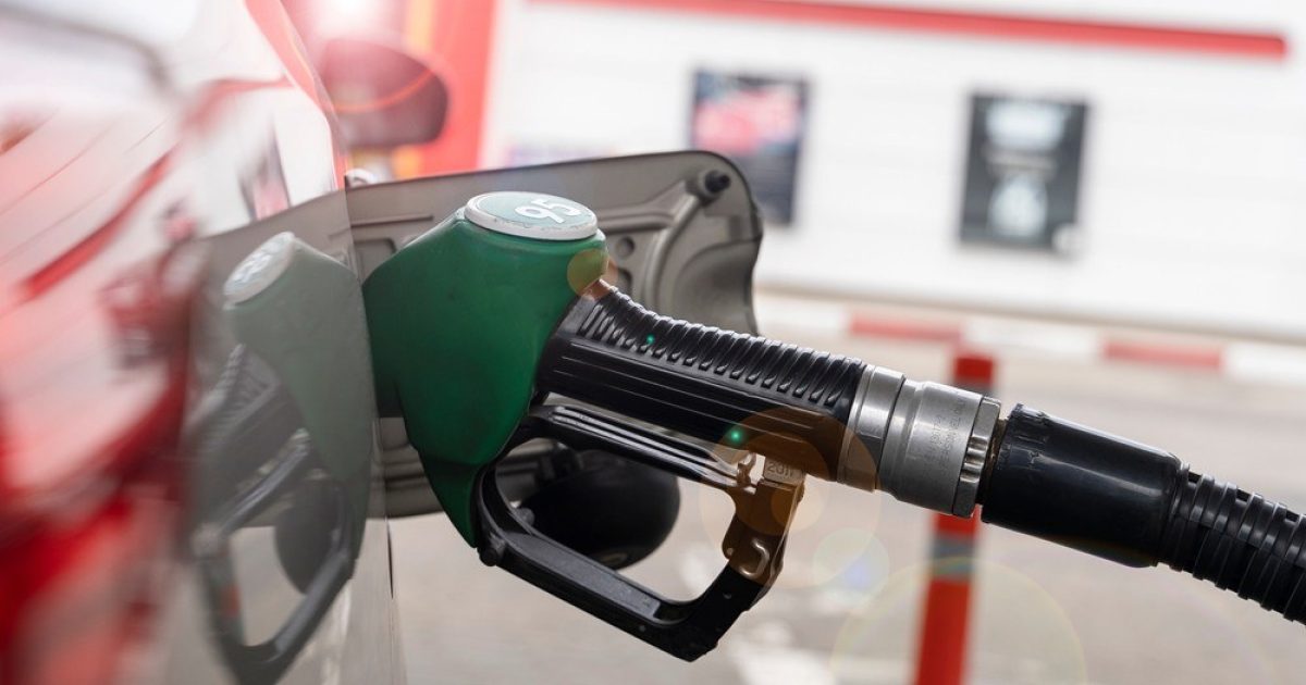 OpenGraph Image for Government extends fuel duty freeze