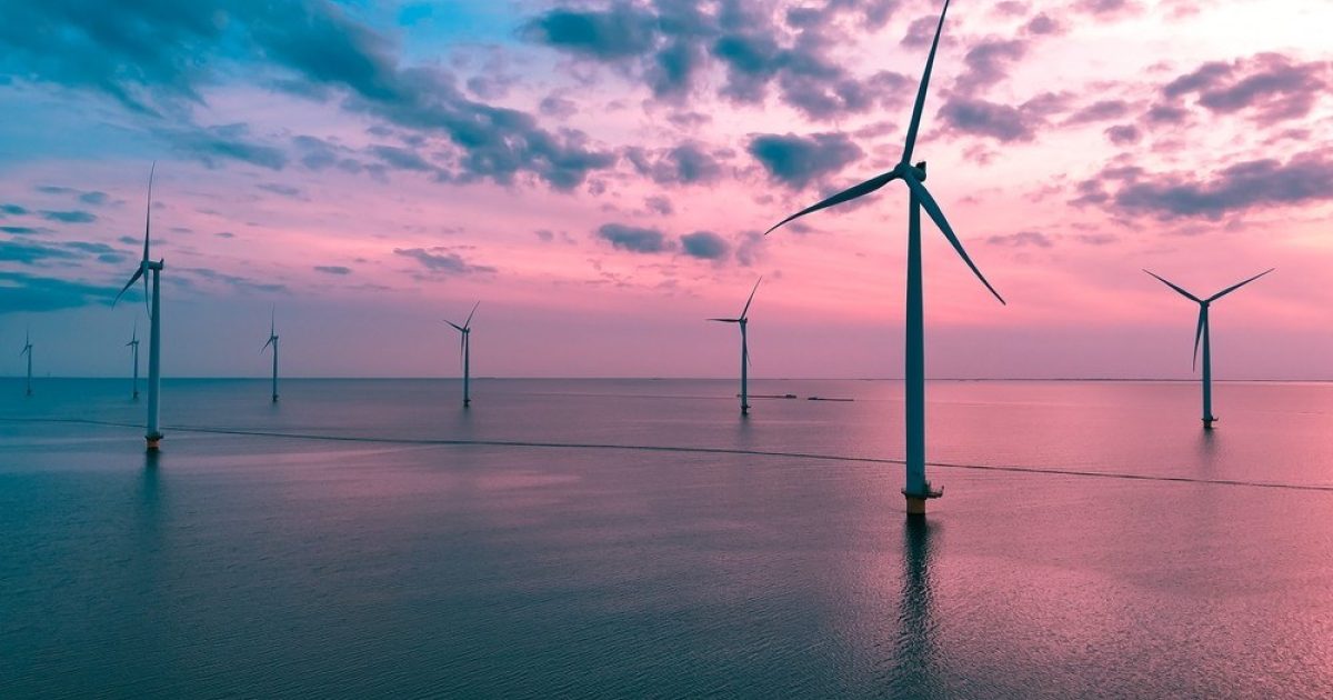 OpenGraph Image for UK must do more to protect North Sea wind farms from attacks, report says