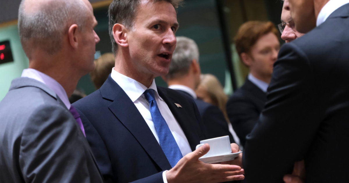 OpenGraph Image for Tumbling gas price gives Chancellor a £5billion boost