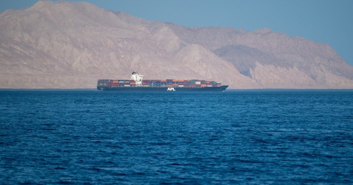 OpenGraph Image for Oil prices continue to rise as Iran makes Strait of Hormuz 'fire' threat