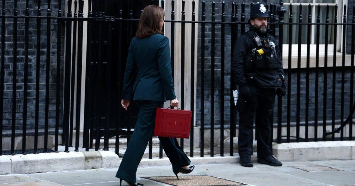 OpenGraph Image for OBR head resigns over Budget leak error