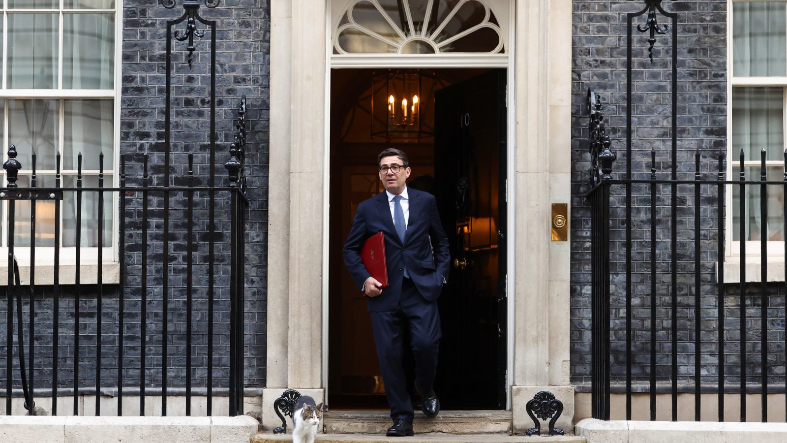 Burnham challenges Holyrood to hand more power to Scotland’s regions
