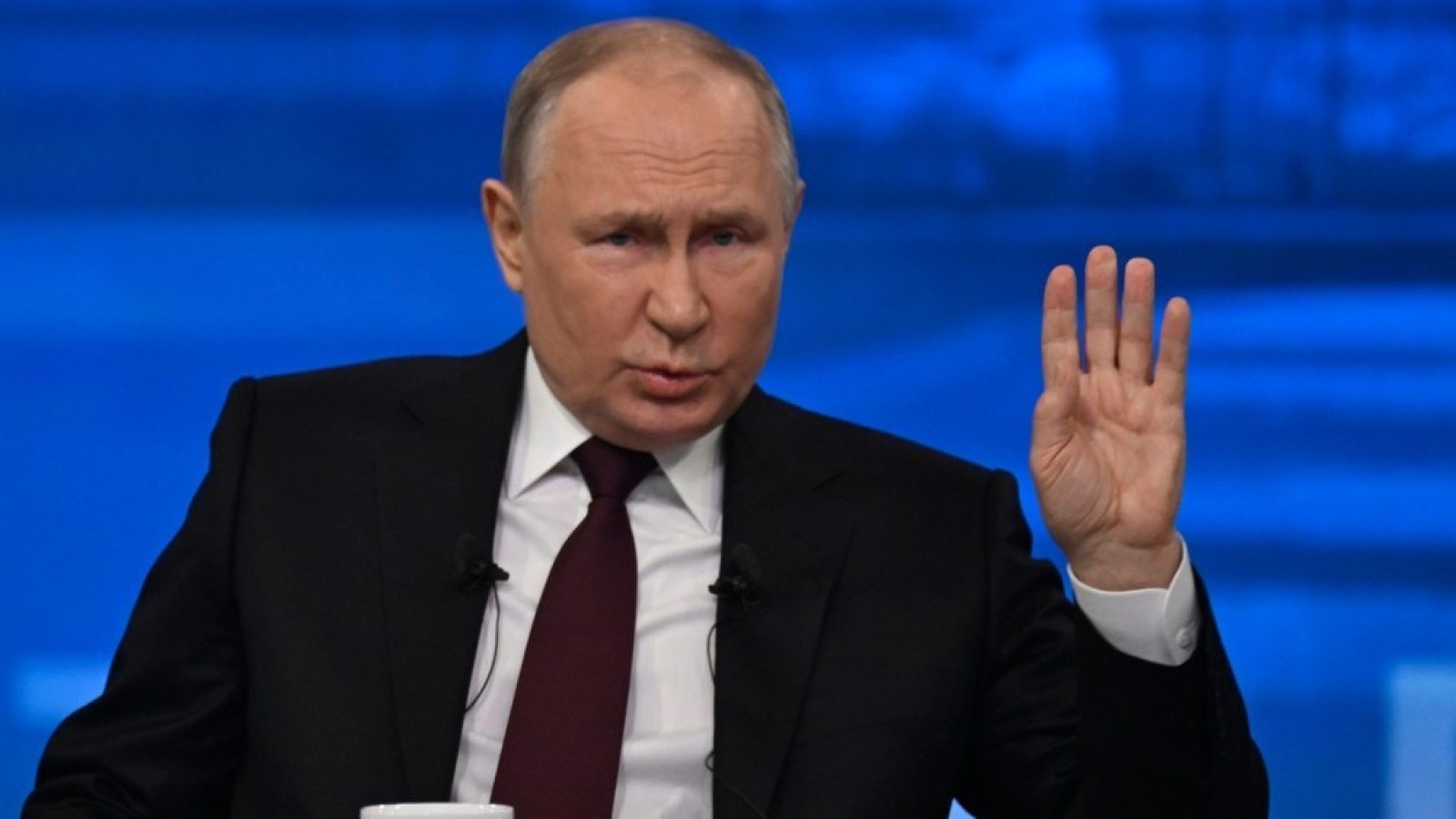 Putin rejects revised Ukraine peace deal