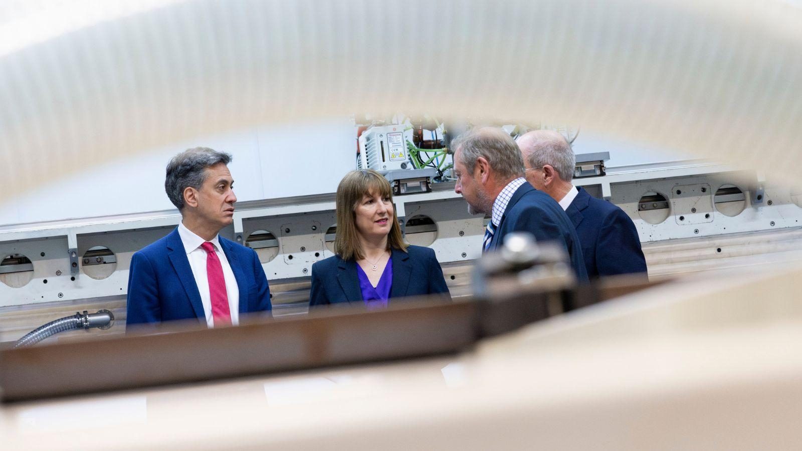 Breaking: Renewables industry calls for an end to oil and gas windfall tax