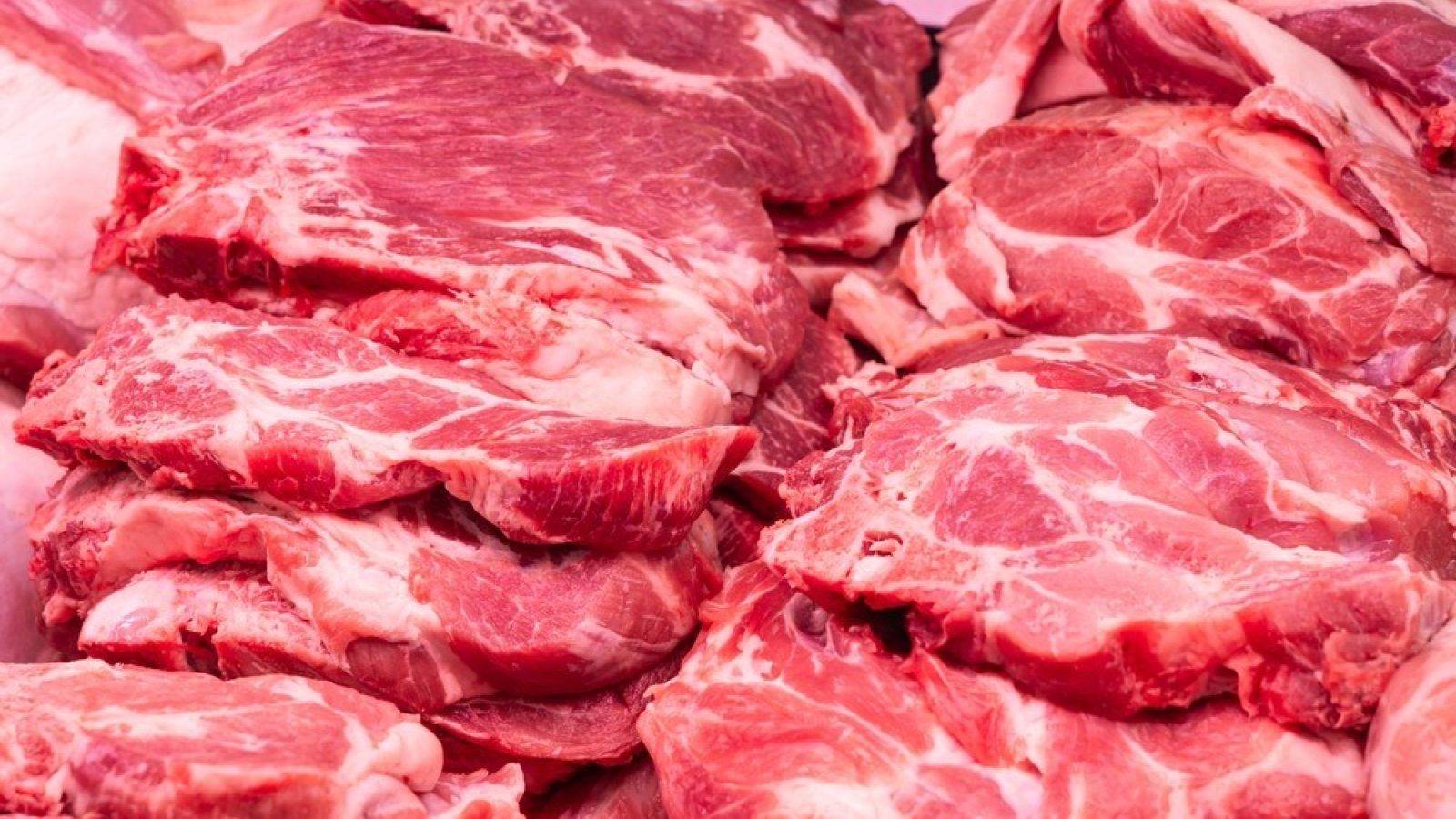 Scottish government to hold urgent talks with struggling butcher Donald Russell