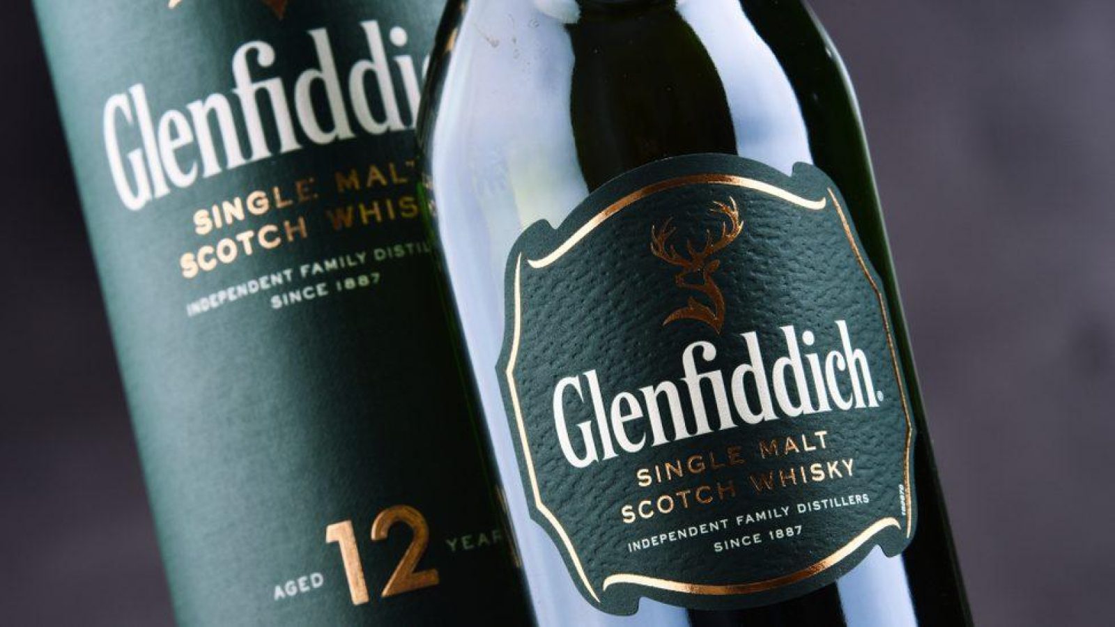 Whisky giant sees profit drop amid global slump