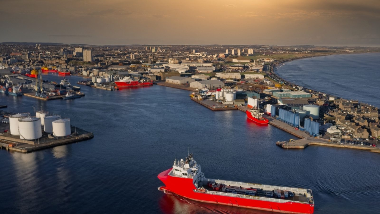 MPs call for new licensing approach and urgent reform of windfall tax