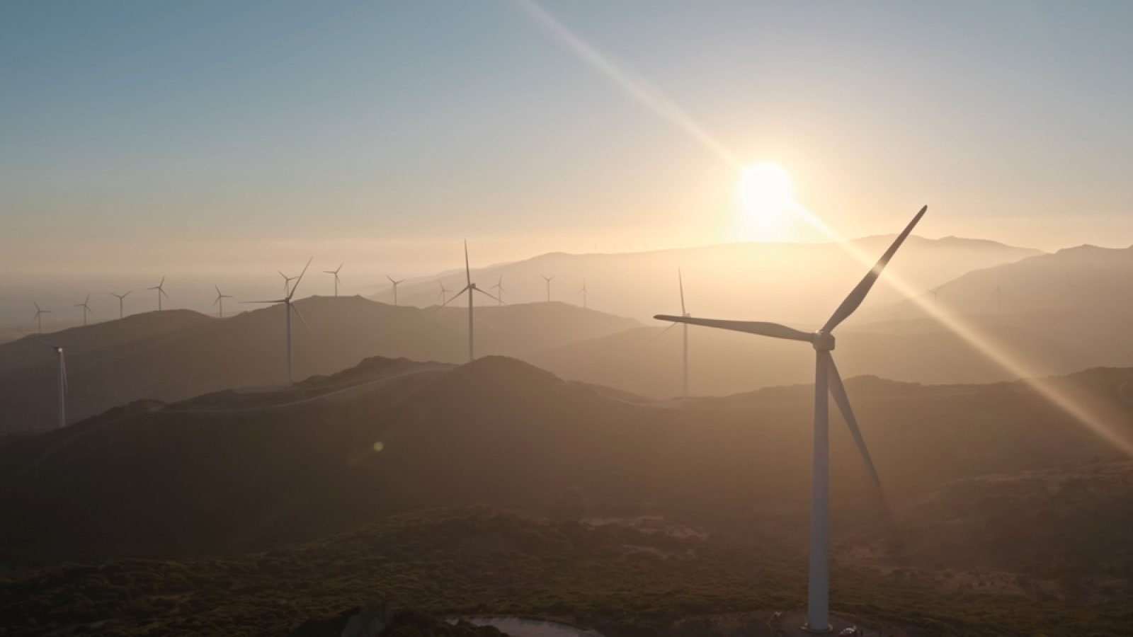 Asbestos found in 1,000 UK wind turbines after Chinese imports