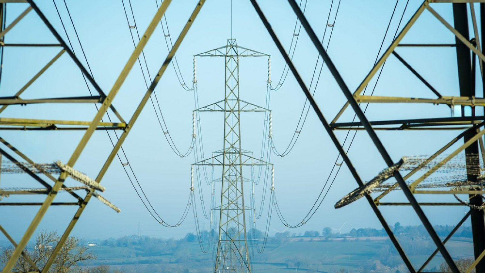 Grid engineers 'doubt ability to keep lights on'