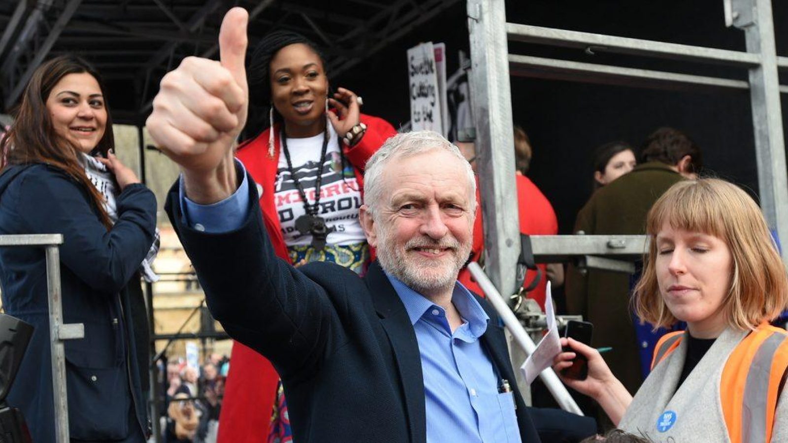 Monday, December 1, 2025: Today's business headlines